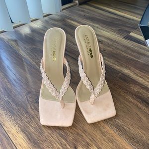 Women’s Nude Sandal High Heel. Size: 7